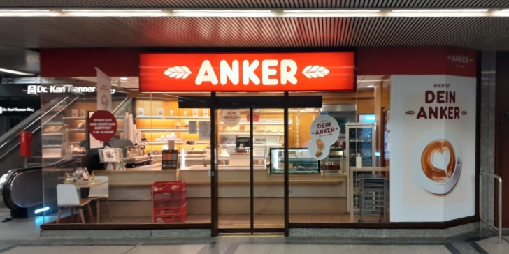 Anker Filiale Bellaria Passage  /  U2 Volkstheater, Top 2