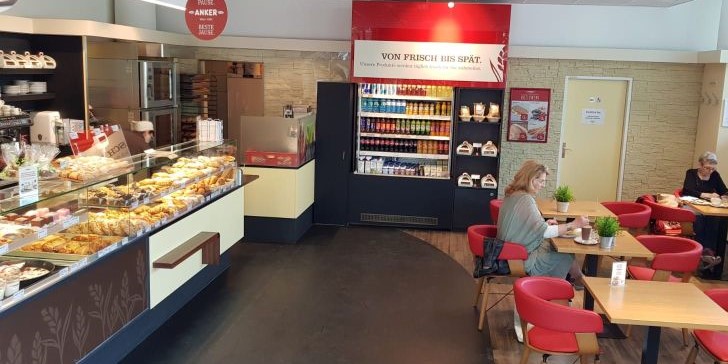 Anker Filiale Klinik Ottakring / Montleartstr. 37