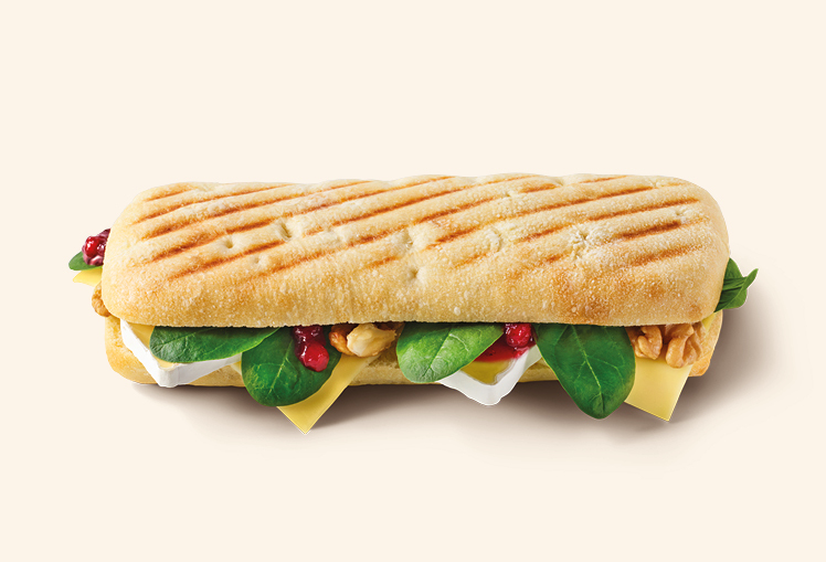 Panini Camembert-Preiselbeer